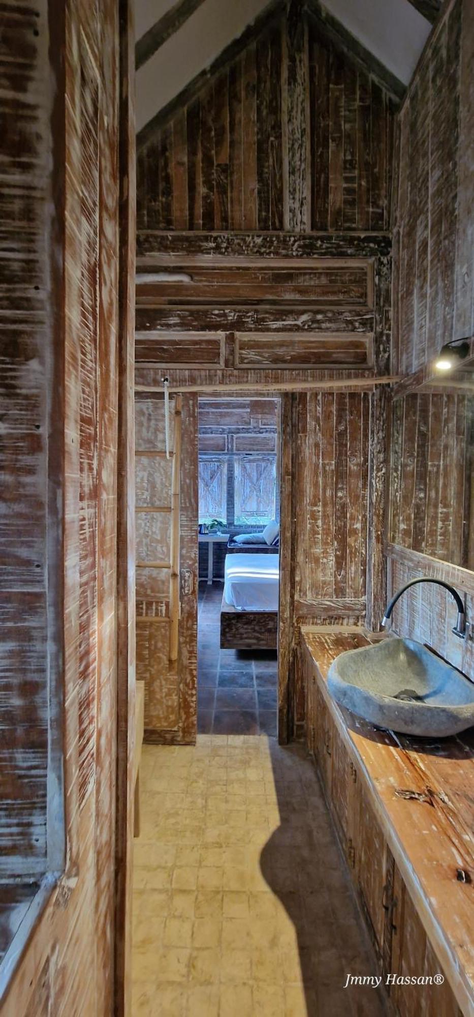 Villas Light House - Eco-Traditional Joglo Джили Трауанган Екстериор снимка